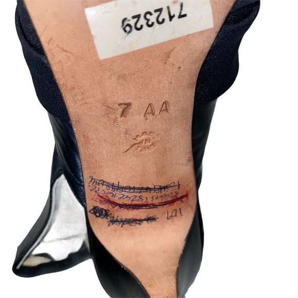 St. John Vintage Slingback heels Size 7 - Picture 11 of 15